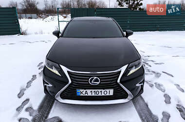 Седан Lexus ES 2014 в Києві