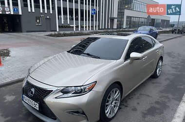 Lexus ES 2012