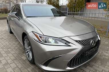 Седан Lexus ES 2020 в Києві