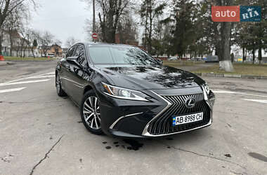 Седан Lexus ES 2021 в Виннице