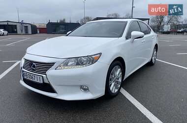 Lexus ES 2013