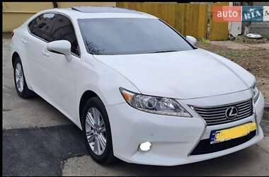 Седан Lexus ES 2012 в Києві