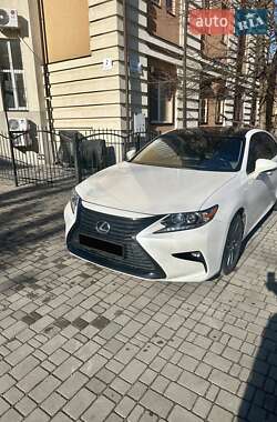 Седан Lexus ES 2018 в Днепре