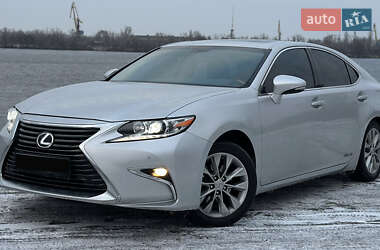 Lexus ES 2012