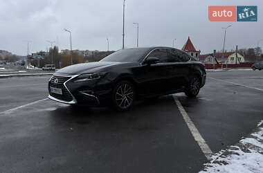 Седан Lexus ES 2014 в Вінниці