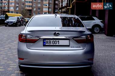 Седан Lexus ES 2018 в Вінниці