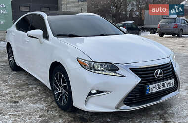 Седан Lexus ES 2016 в Сумах