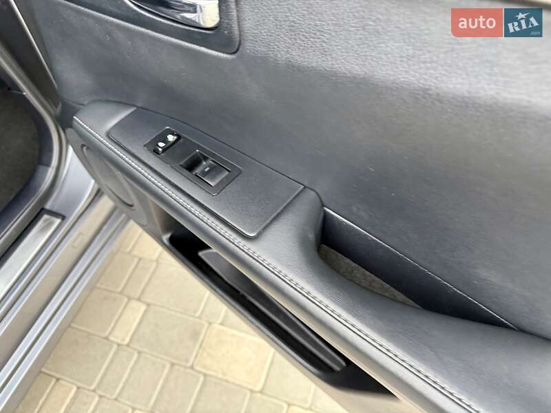 Седан Lexus ES 2013 в Одесі фото 61 Седан Lexus ES 2013 в Одесі