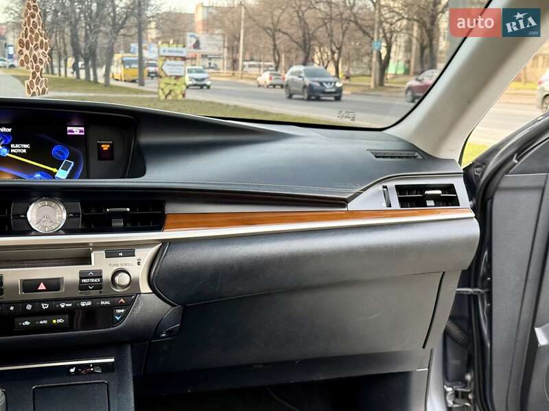 Седан Lexus ES 2013 в Одесі фото 66 Седан Lexus ES 2013 в Одесі