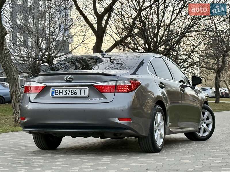 Седан Lexus ES 2013 в Одесі фото 98 Седан Lexus ES 2013 в Одесі
