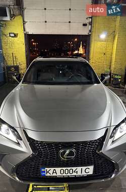 Седан Lexus ES 2023 в Киеве