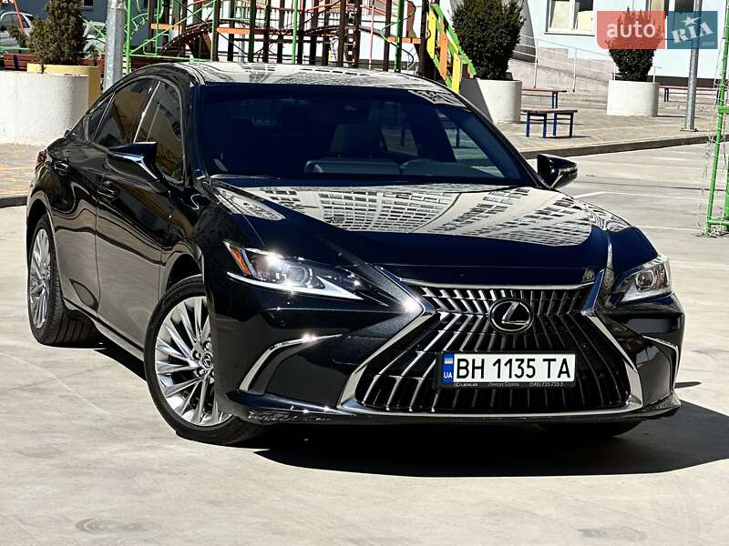 Седан Lexus ES 2022 в Одессе