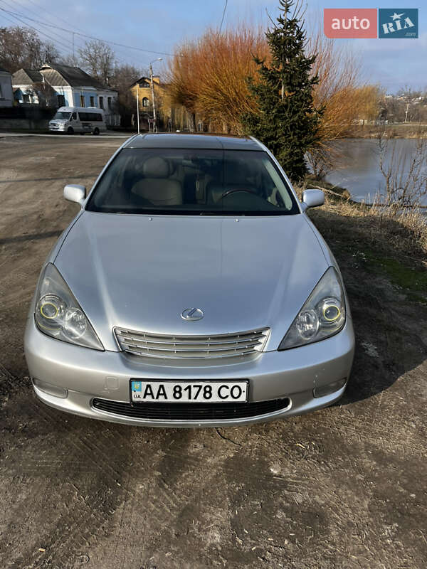 Седан Lexus ES 2003 в 
