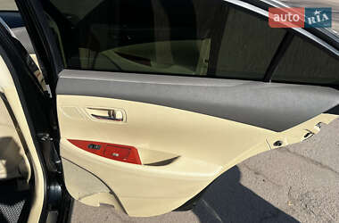 Седан Lexus ES 2008 в 