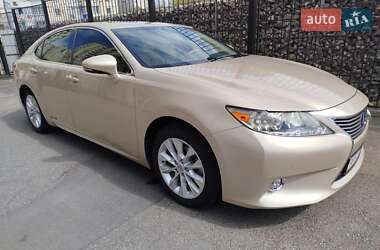 Lexus ES 2015