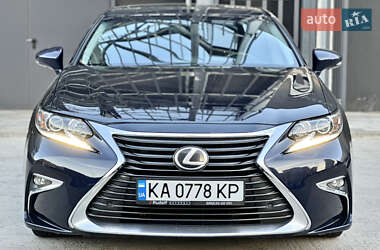 Седан Lexus ES 2015 в 