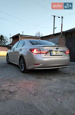 Седан Lexus ES 2012 в 