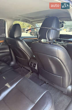 Седан Lexus ES 2012 в 