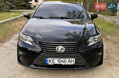 Седан Lexus ES 2012 в 