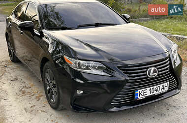 Седан Lexus ES 2012 в 