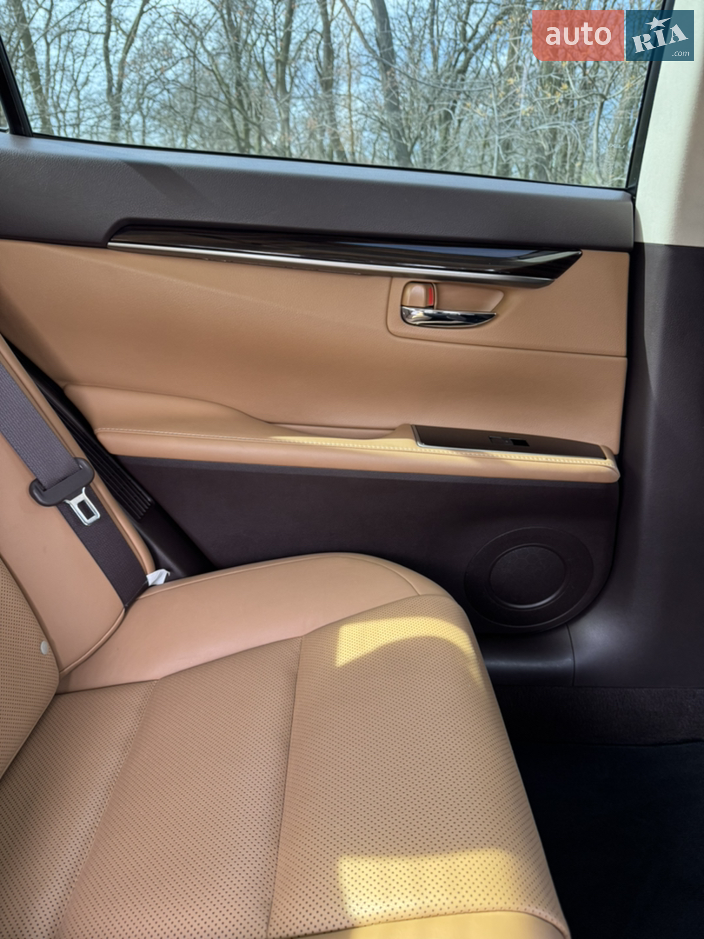 2016 Lexus ES - мініатюра 11