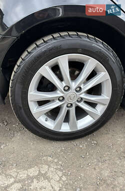 Седан Lexus ES 2010 в 