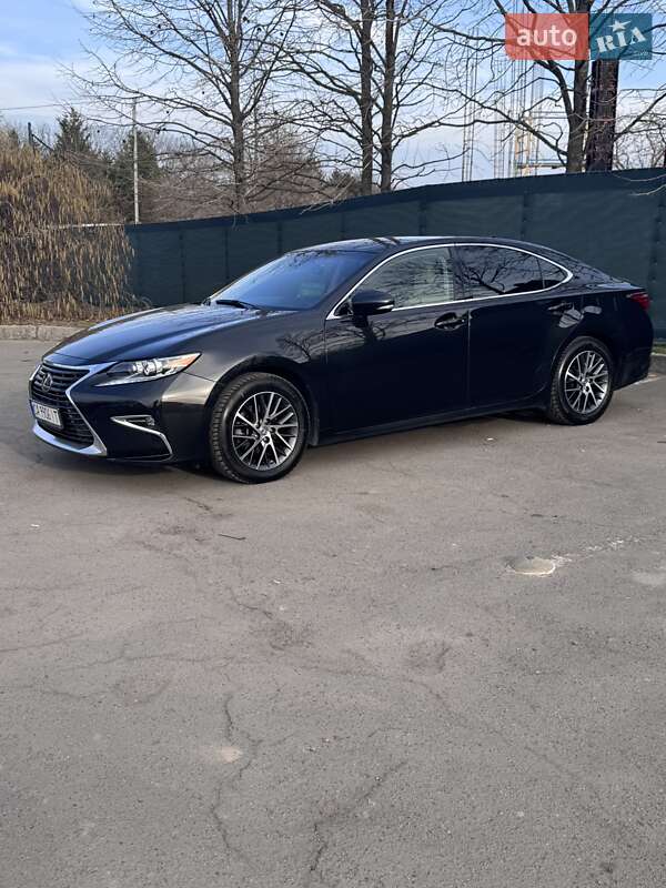 Lexus ES 2015
