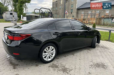 Седан Lexus ES 2013 в 