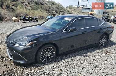 Lexus ES 2023