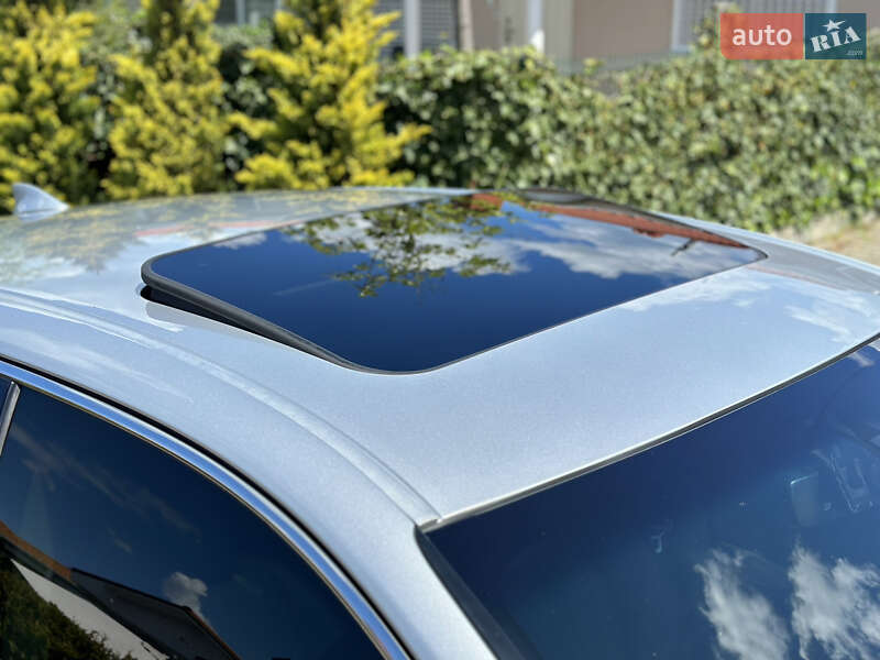 Седан Lexus ES 2015 в Одессе
