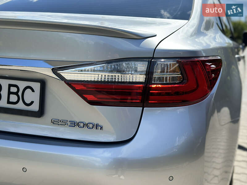 Седан Lexus ES 2015 в Одессе