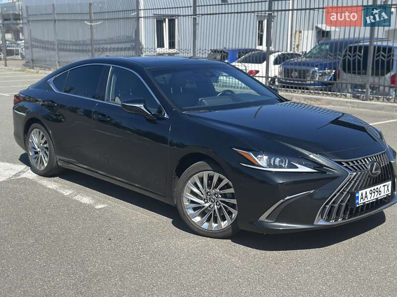 Седан Lexus ES 2022 в 