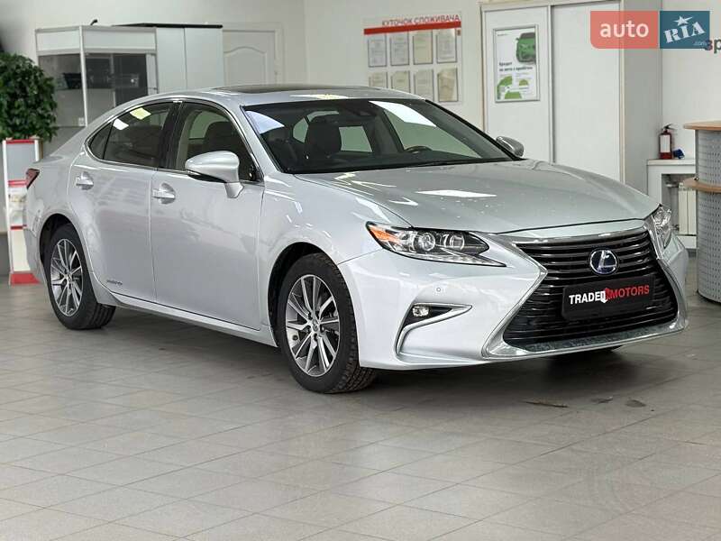 Lexus ES 2015