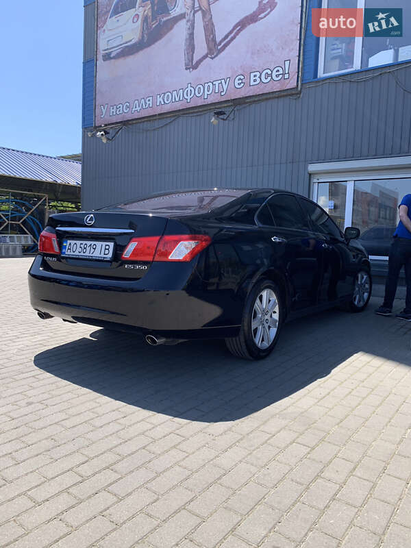 Седан Lexus ES 2008 в 