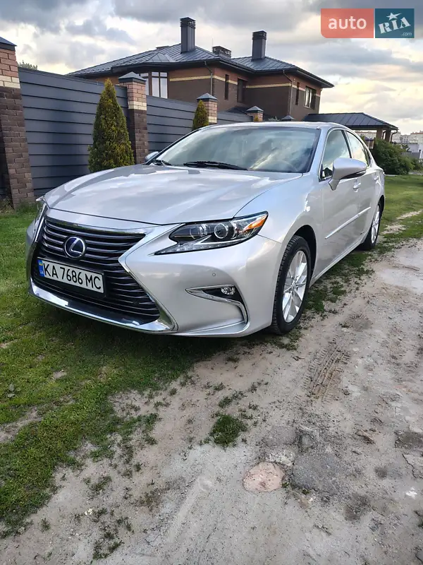 Lexus ES 2012