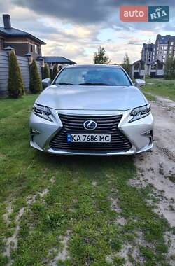 Седан Lexus ES 2012 в 