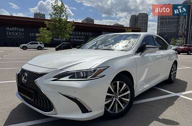 Седан Lexus ES 2019 в Києві
