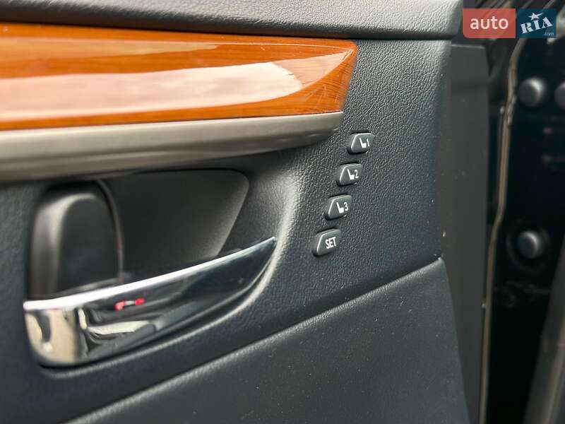 Седан Lexus ES 2012 в Одессе