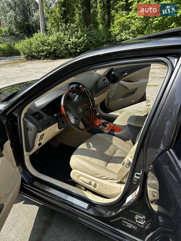 Седан Lexus ES 2011 в Киеве