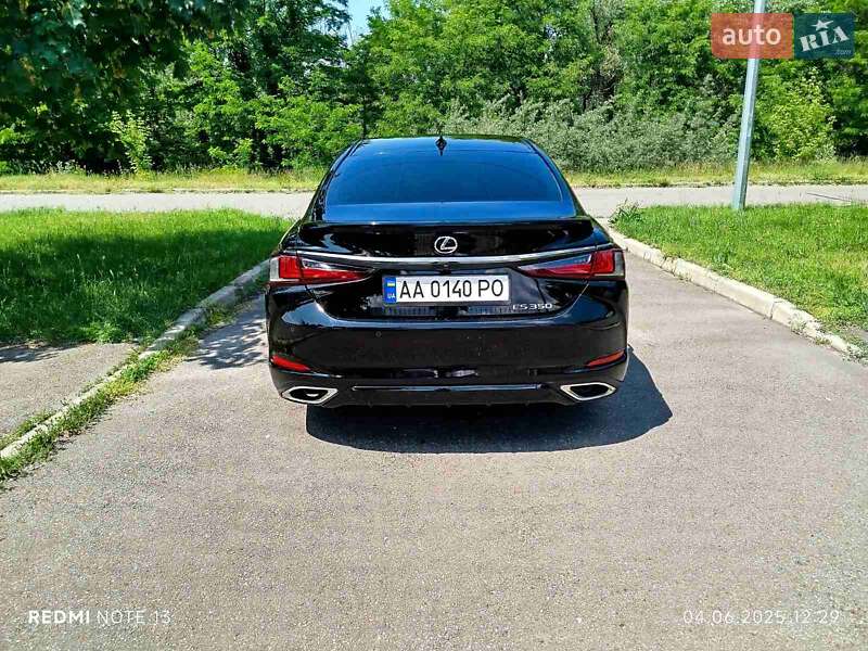 Седан Lexus ES 2022 в Києві