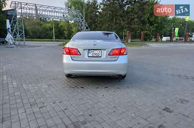 Седан Lexus ES 2007 в Ровно