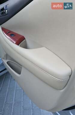 Седан Lexus ES 2007 в Ровно