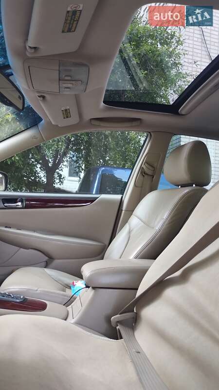 Седан Lexus ES 2005 в Житомире
