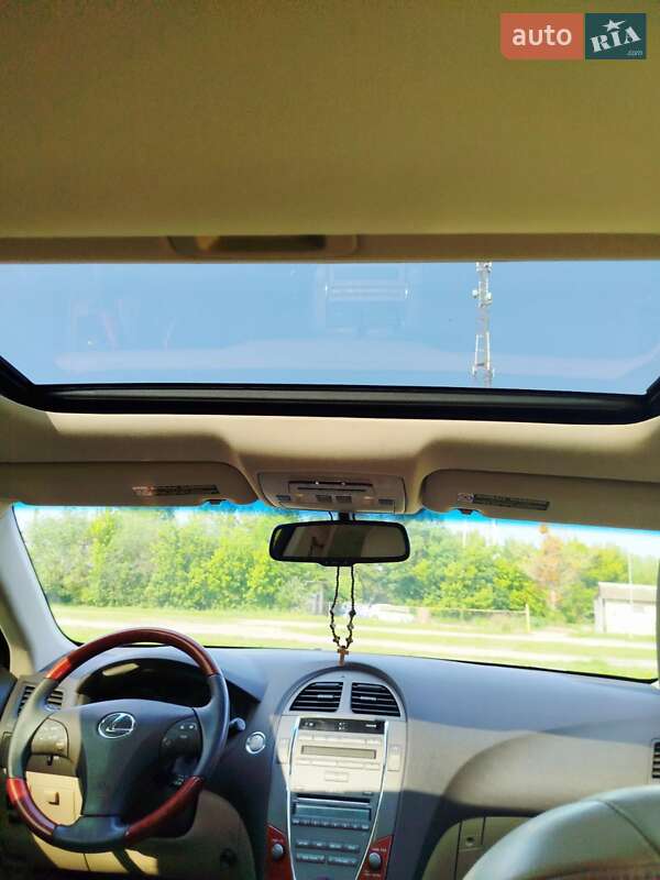 Седан Lexus ES 2008 в Новой Ушице