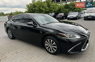 Седан Lexus ES 2020 в 