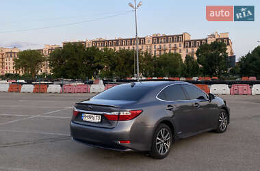 Седан Lexus ES 2015 в Одессе