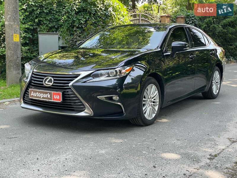 Lexus ES 2017