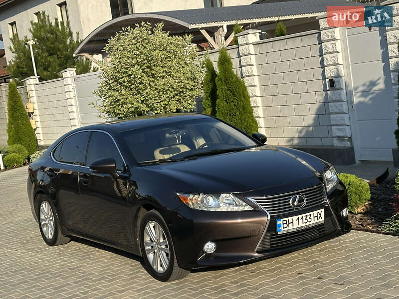 Lexus ES 2012
