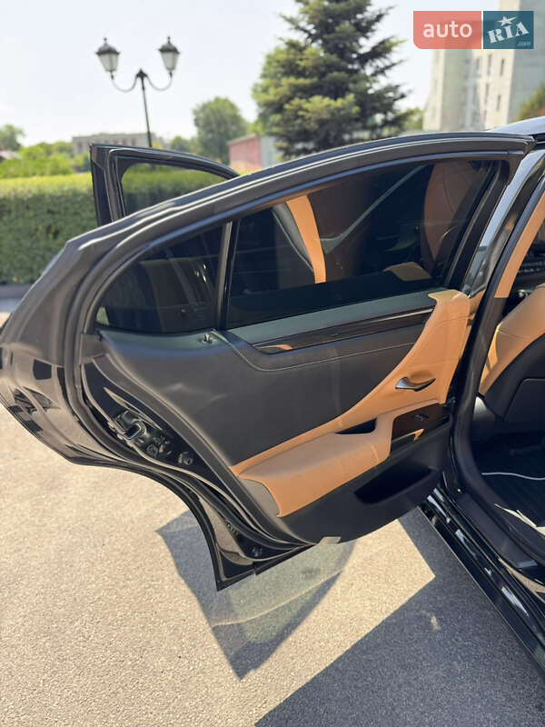Седан Lexus ES 2022 в Киеве