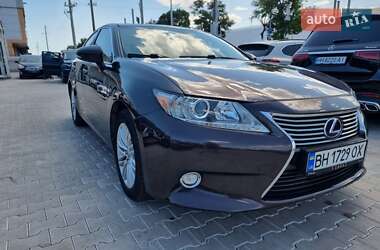 Седан Lexus ES 2013 в 